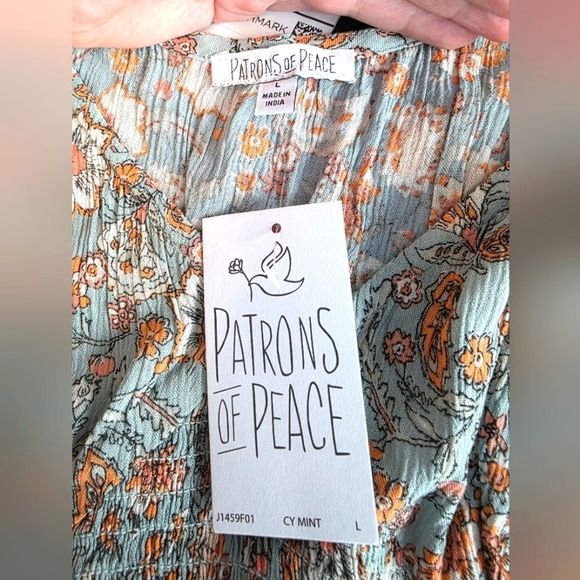 Patrons of Peace Floral Ruffle Sleeves Crop Top With Smocking  Size Large - Picture 3 of 4